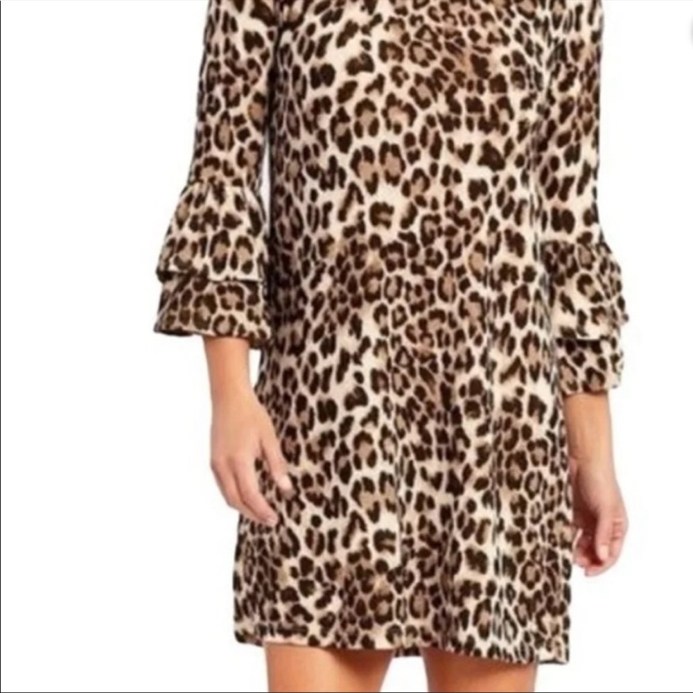 NWT Evereve-Allison Joy flutter sleeve leopard dress